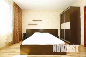 1-к квартира, посуточно, 43м2, 4/11 этаж