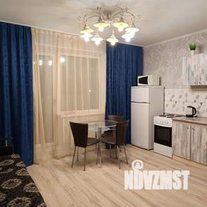 3-к квартира, посуточно, 65м2, 2/10 этаж