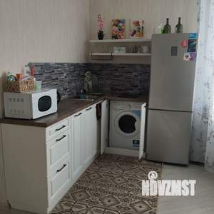 Студия квартира, посуточно, 37м2, 10/26 этаж