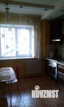 2-к квартира, на длительный срок, 73м2, 2/10 этаж