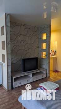 1-к квартира, посуточно, 40м2, 2/5 этаж