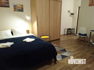 Студия квартира, посуточно, 28м2, 7/21 этаж