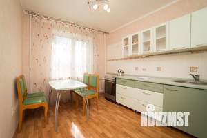 1-к квартира, посуточно, 72м2, 1/1 этаж