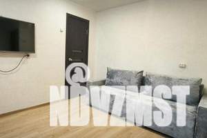 2-к квартира, посуточно, 47м2, 2/5 этаж