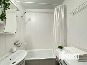 1-к квартира, посуточно, 42м2, 7/20 этаж