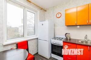 1-к квартира, посуточно, 34м2, 4/5 этаж