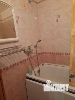 1-к квартира, посуточно, 43м2, 6/9 этаж