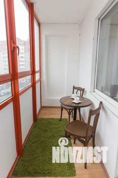 Студия квартира, посуточно, 28м2, 5/20 этаж