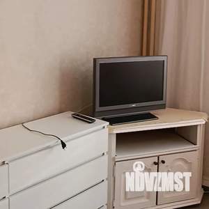 Студия квартира, посуточно, 32м2, 2/18 этаж