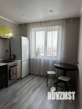 1-к квартира, посуточно, 33м2, 4/10 этаж