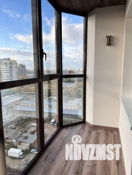 Студия квартира, посуточно, 34м2, 13/23 этаж