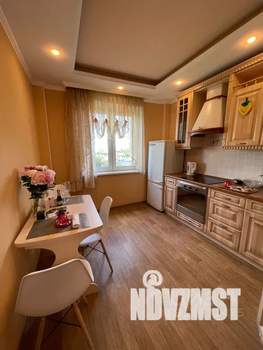 2-к квартира, посуточно, 58м2, 9/10 этаж