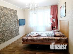 1-к квартира, посуточно, 35м2, 4/10 этаж