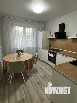 1-к квартира, посуточно, 43м2, 1/1 этаж