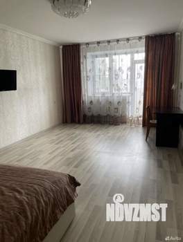 1-к квартира, на длительный срок, 68м2, 3/17 этаж