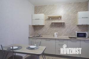 1-к квартира, посуточно, 35м2, 9/14 этаж