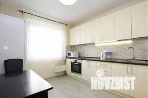 1-к квартира, посуточно, 43м2, 7/11 этаж