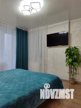 1-к квартира, посуточно, 35м2, 6/10 этаж