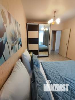 1-к квартира, посуточно, 35м2, 4/10 этаж