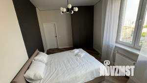 Студия квартира, посуточно, 47м2, 13/25 этаж