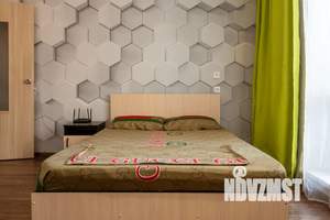 Студия квартира, посуточно, 28м2, 3/17 этаж