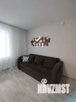 2-к квартира, посуточно, 43м2, 1/10 этаж