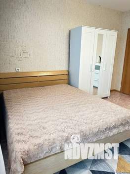 Студия квартира, посуточно, 24м2, 6/17 этаж