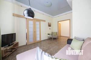 2-к квартира, посуточно, 65м2, 1/1 этаж