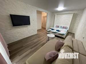 1-к квартира, посуточно, 33м2, 3/5 этаж