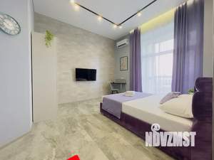 1-к квартира, посуточно, 40м2, 17/18 этаж