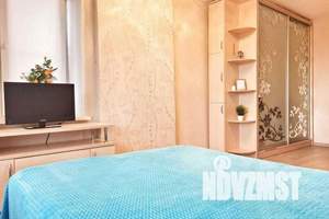 1-к квартира, посуточно, 32м2, 6/9 этаж