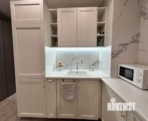 Студия квартира, посуточно, 39м2, 8/23 этаж