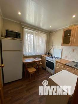 2-к квартира, посуточно, 48м2, 1/5 этаж