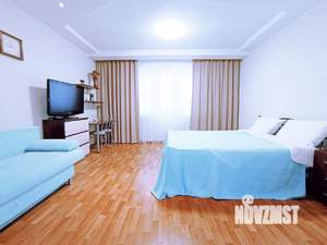 1-к квартира, посуточно, 40м2, 6/10 этаж