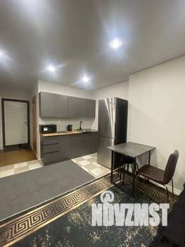 Студия квартира, посуточно, 35м2, 1/2 этаж