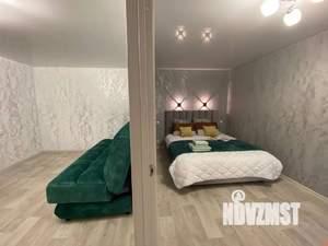 4-к квартира, посуточно, 91м2, 1/5 этаж