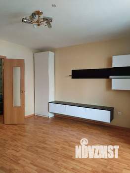 2-к квартира, на длительный срок, 57м2, 1/10 этаж