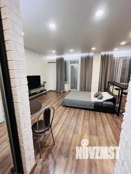 Студия квартира, посуточно, 43м2, 1/24 этаж