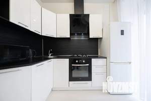 1-к квартира, посуточно, 45м2, 3/7 этаж