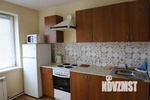 1-к квартира, посуточно, 44м2, 10/10 этаж