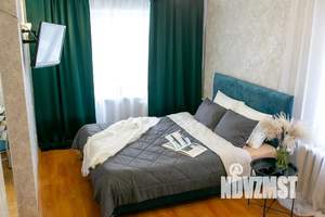 1-к квартира, посуточно, 32м2, 3/5 этаж