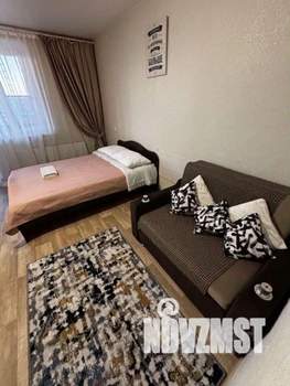 1-к квартира, посуточно, 43м2, 1/1 этаж