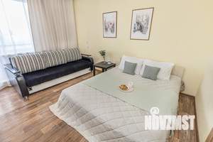 1-к квартира, посуточно, 42м2, 7/10 этаж