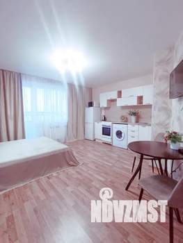 Студия квартира, посуточно, 29м2, 18/20 этаж