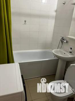 Студия квартира, посуточно, 36м2, 10/10 этаж