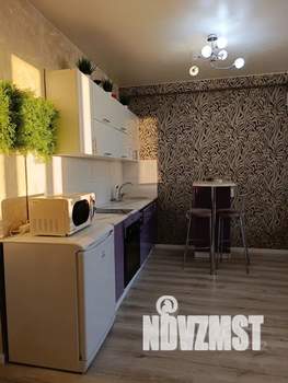 Студия квартира, посуточно, 32м2, 16/18 этаж