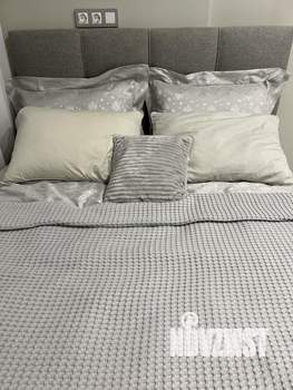 Студия квартира, посуточно, 39м2, 8/23 этаж