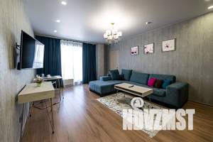 2-к квартира, посуточно, 50м2, 9/16 этаж