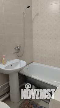 1-к квартира, посуточно, 43м2, 11/16 этаж