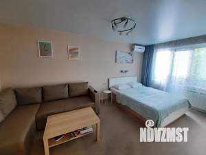 1-к квартира, посуточно, 38м2, 2/10 этаж